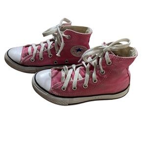 Chuck Taylor Converse High Tops Pink Size Youth 12